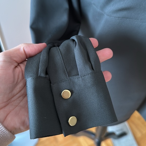 Army Green Blouse - Picture 2 of 4